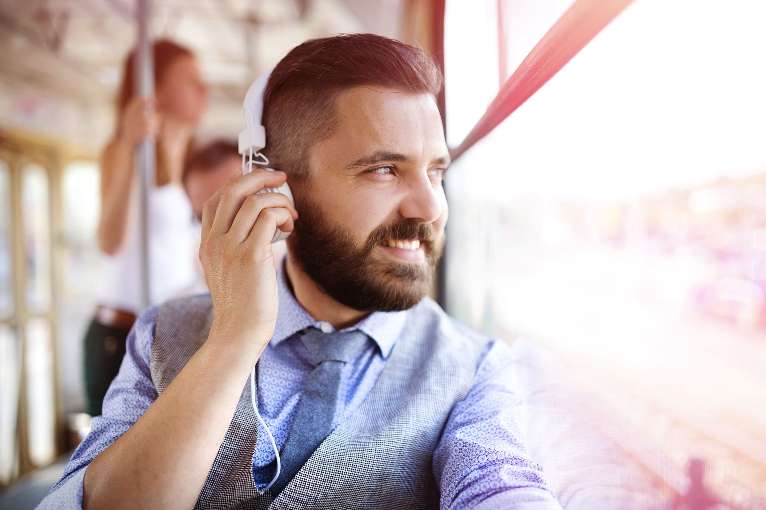 Best noise canceling headphones for a traveler to buy in 2019
