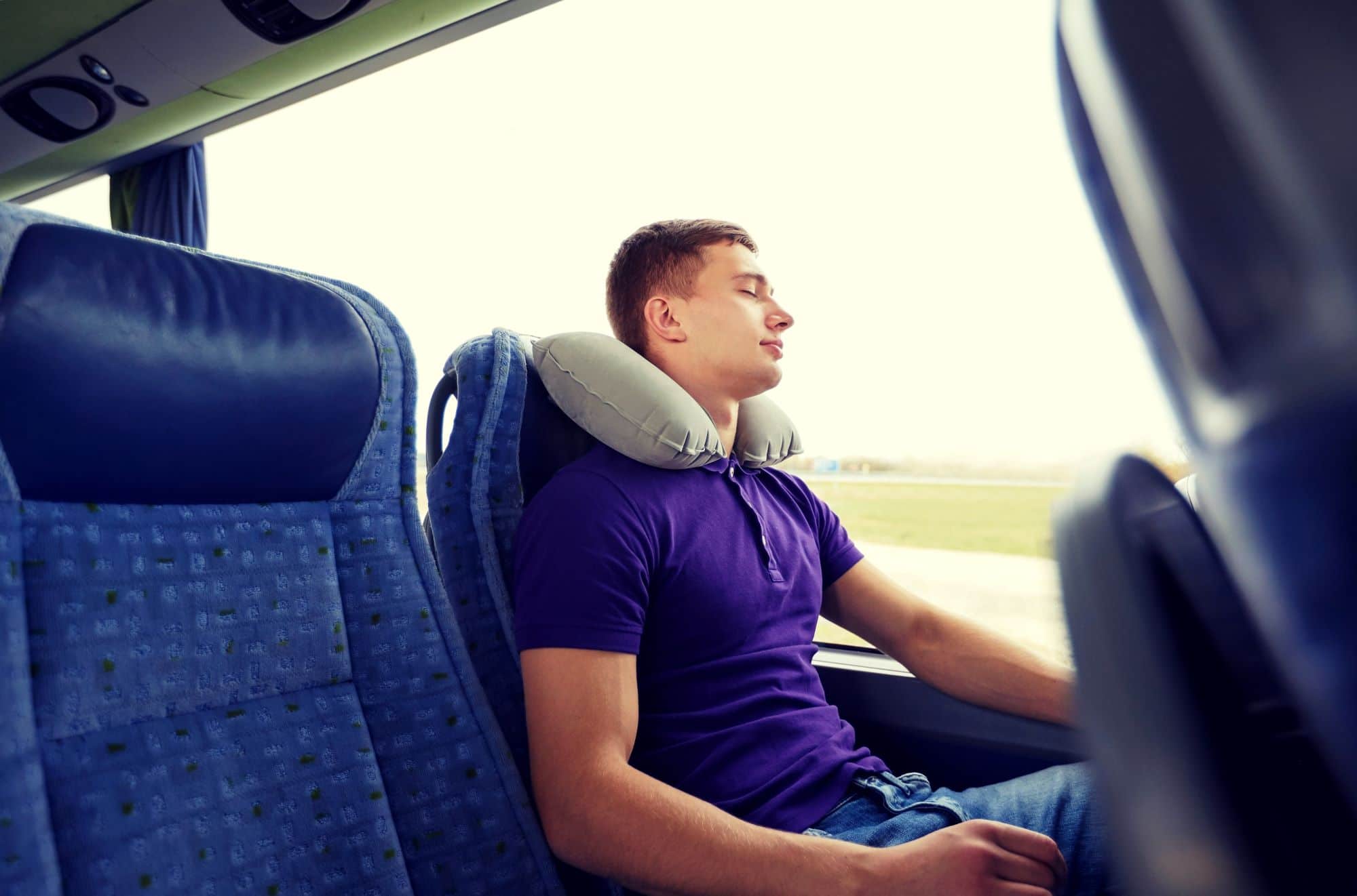 Buying Guide For Your Perfect Travel Pillow