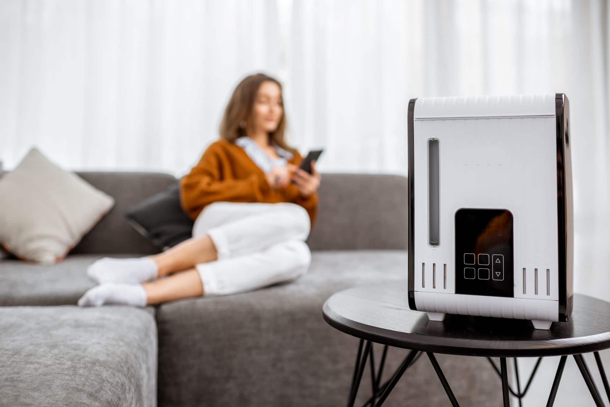 Top 7 Signs That You Need a Humidifier In Your Home