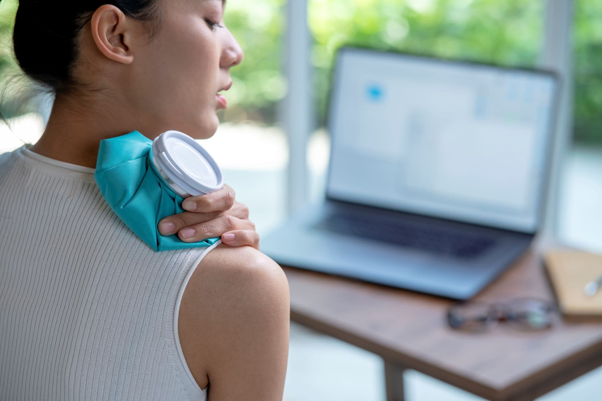 8 Best Electric Heating Pads: Our Top Picks for Comfort and Pain Relief